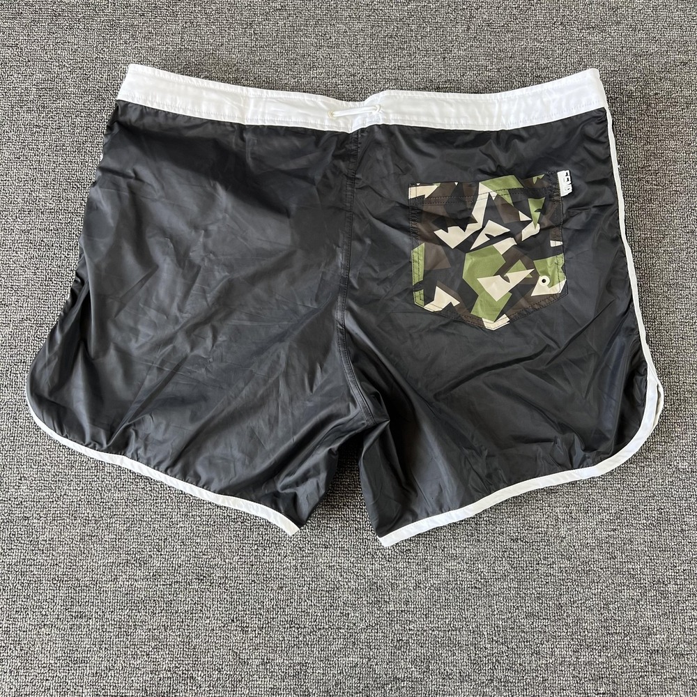 Fendi Swim Trunks Mens IT 50 Multi Camo Logo Print Quick Dry Lined Shorts Italy - Picture 2 of 16